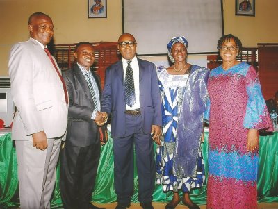 From left to right: Prof. Stella Williams with Prof. Uche Amalu (DVC, Academic) rep. of the VC of University of Calabar, Prof. Francis Emile Asuquo (Coordinator, MACORN-UNICAL), Prof. Paul Ajah (HOD, Fisheries and Aquaculture) and Prof. (Mrs.) Grace Eno Nta (Director, Centre for Teaching & Learning Excellence, University of Calabar, Nigeria).