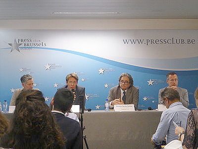 Die Podiumsredner waren (v.l.n.r.) Ann Dom, Andràs Inotal, Ricardo Serrão Santos und Torsten Thiele
